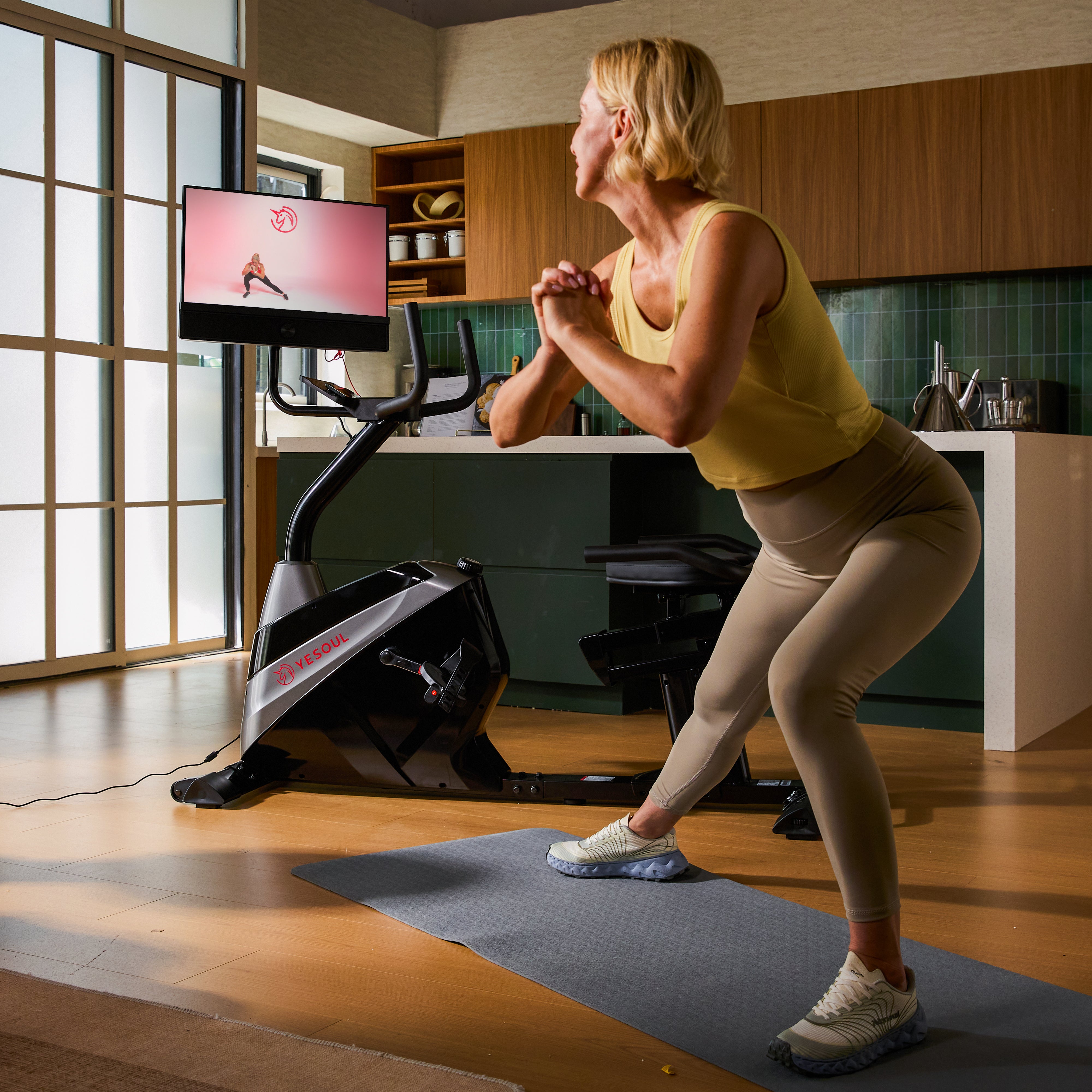 Yesoul J1M Plus (Bike+Screen)